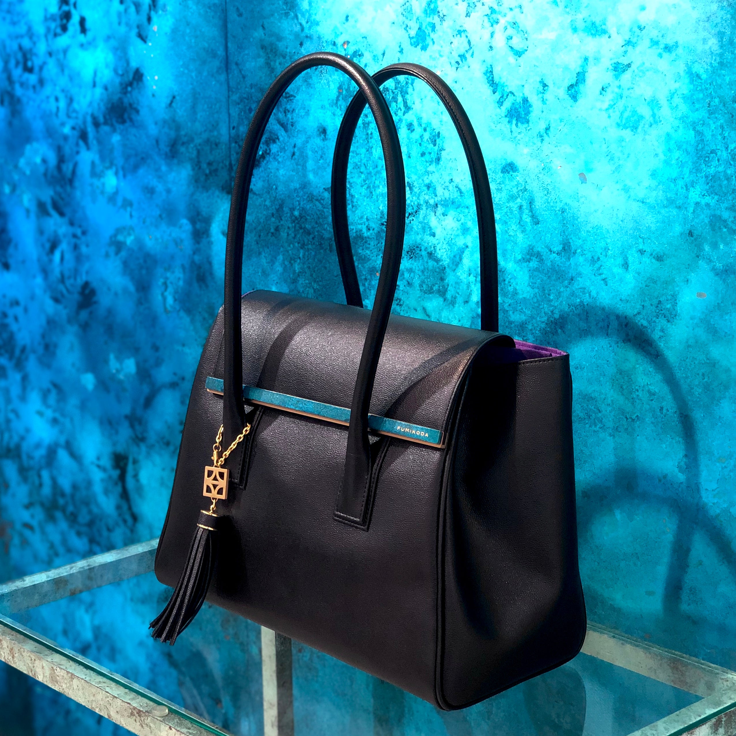 高岡銅器｜富山県高岡の伝統工芸品を採用 – FUMIKODA