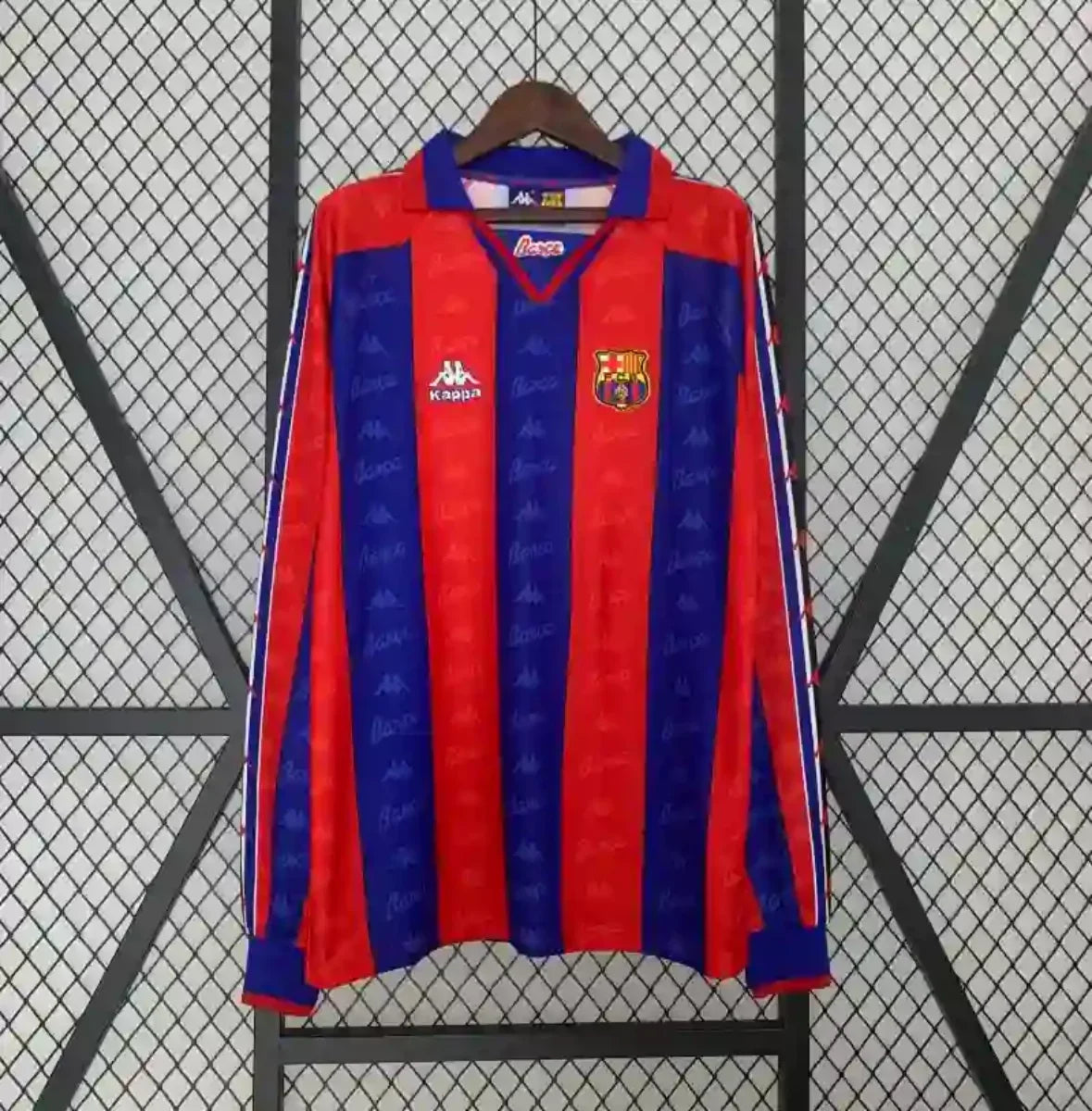 Barcelona 1996-97 Retro Long Sleeve Shirt – Fútbol Club Vintage