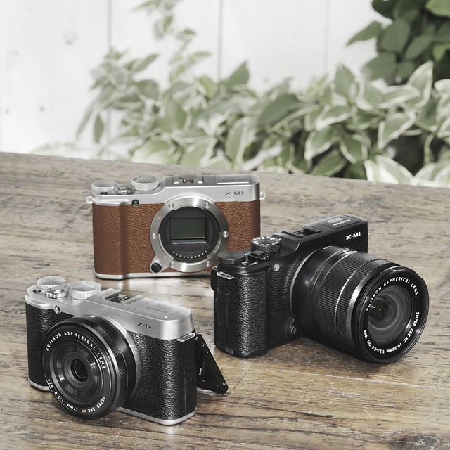 First Look: X-M1 with New Kit Zoom and Pancake Lens - Fuji Rumors