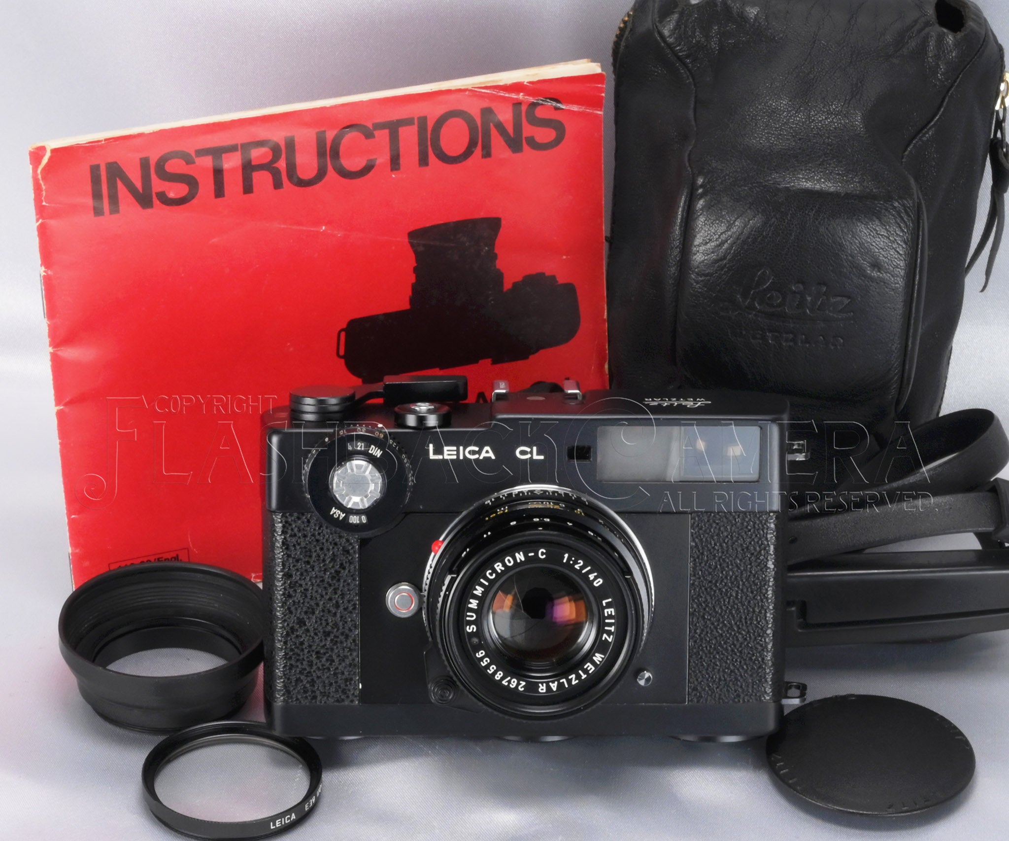 Leica CL + Summicron-C 40mm f2 – FLASHBACK CAMERA