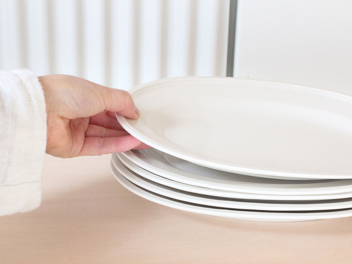 未使用 ホワイトオーバルプレート 8枚セット 倉庫保管品 幅26cm 未使用