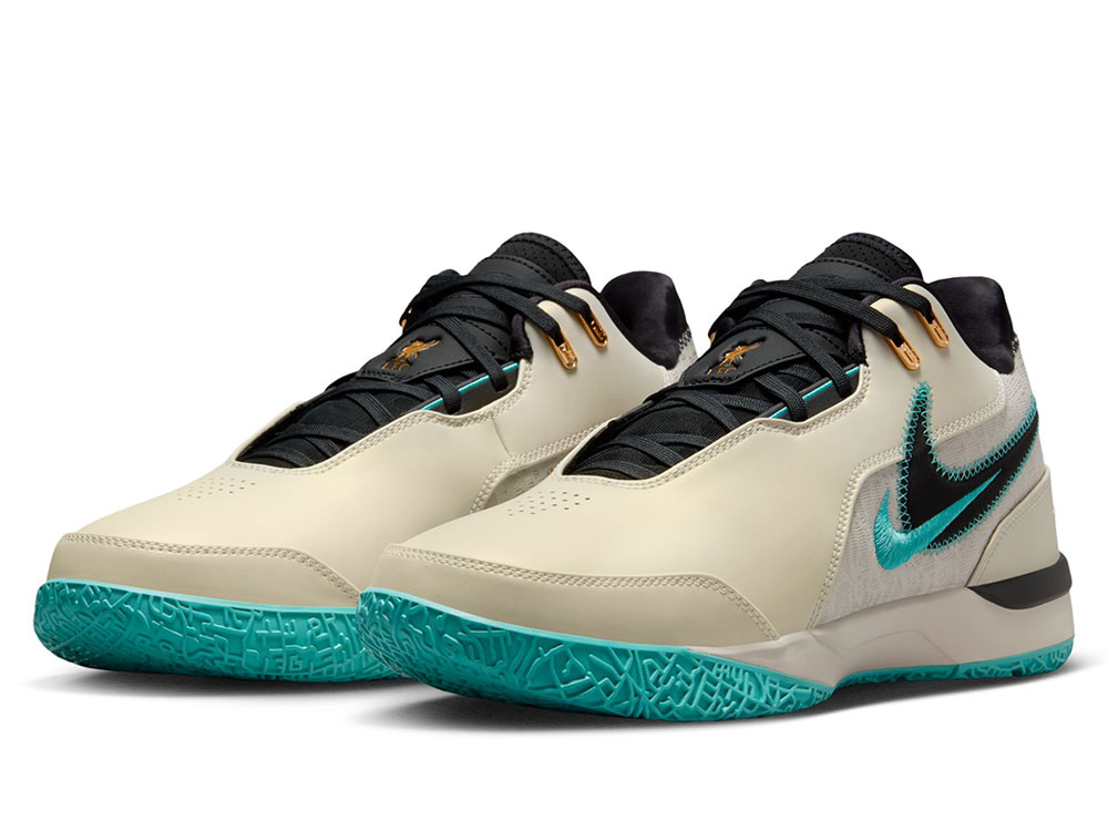 レブロン x リバプール FC『NIKE ZOOM LEBRON NXXT GEN AMPD EP』と