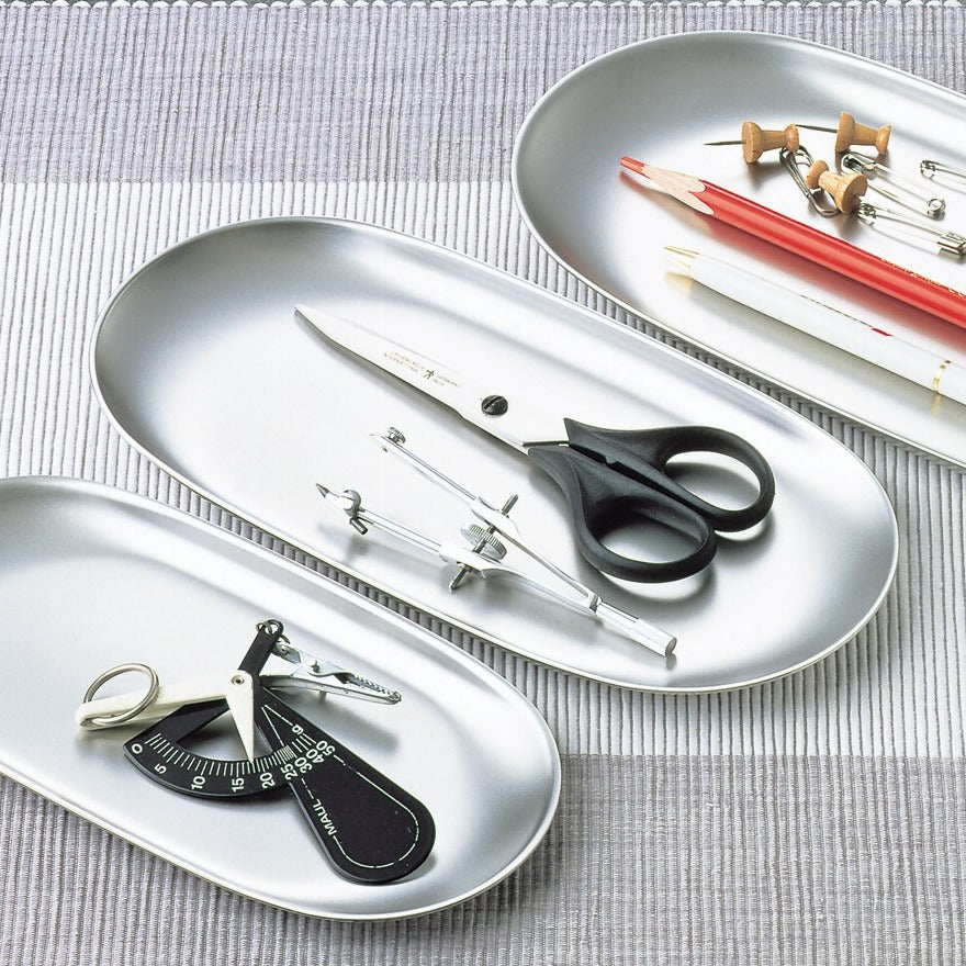 トレー 渡辺 力デザイン/ ステンレスつや消し – GOOD DESIGN STORE