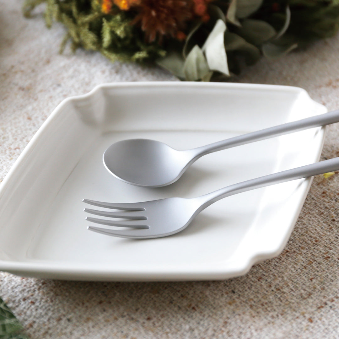 SUGATA White スプーン・フォークセット Largeサイズ ｜ 徳永