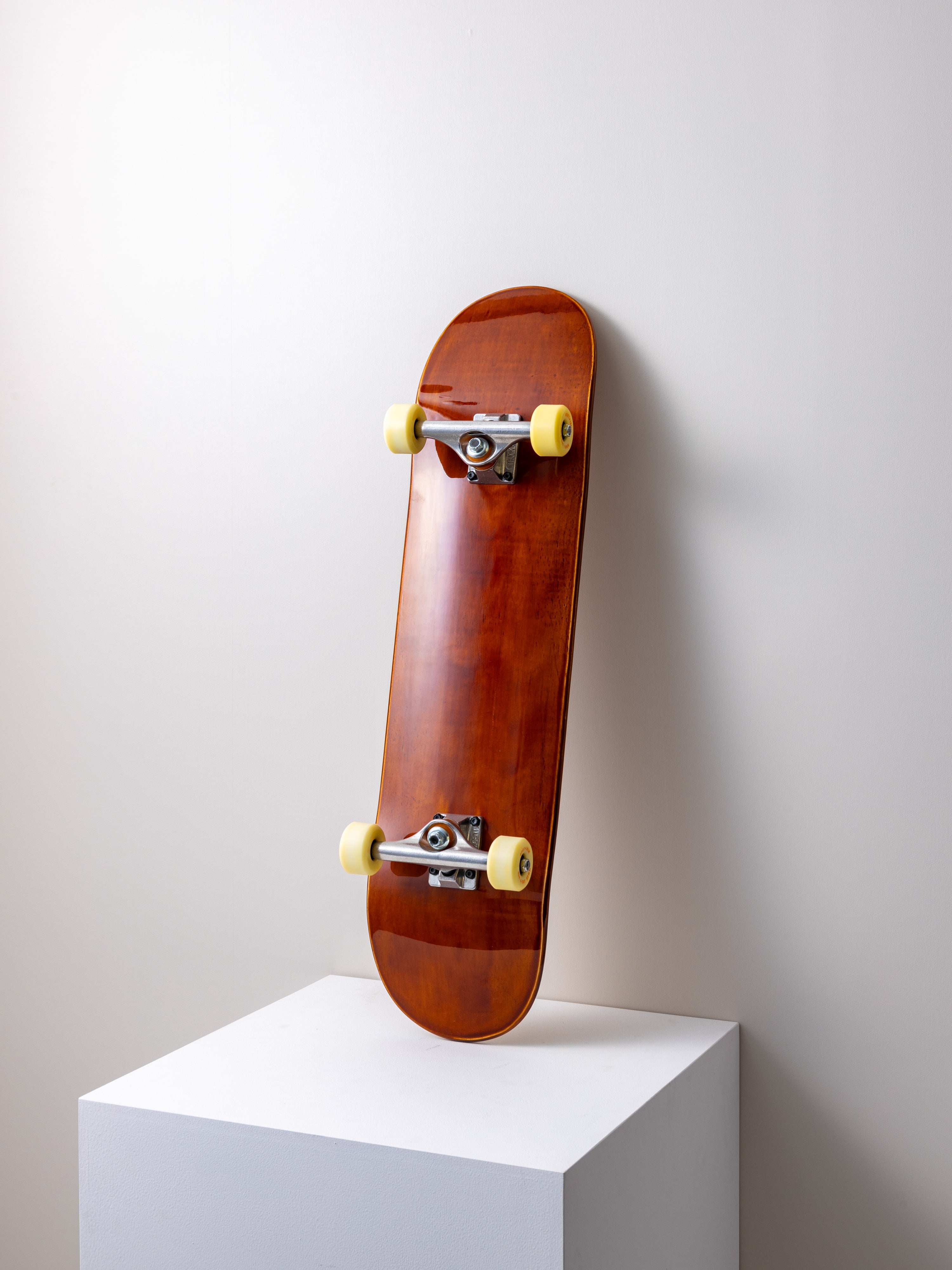 飛騨春慶スケートボード｜ほりおオリジナル – 仏壇工芸ほりお