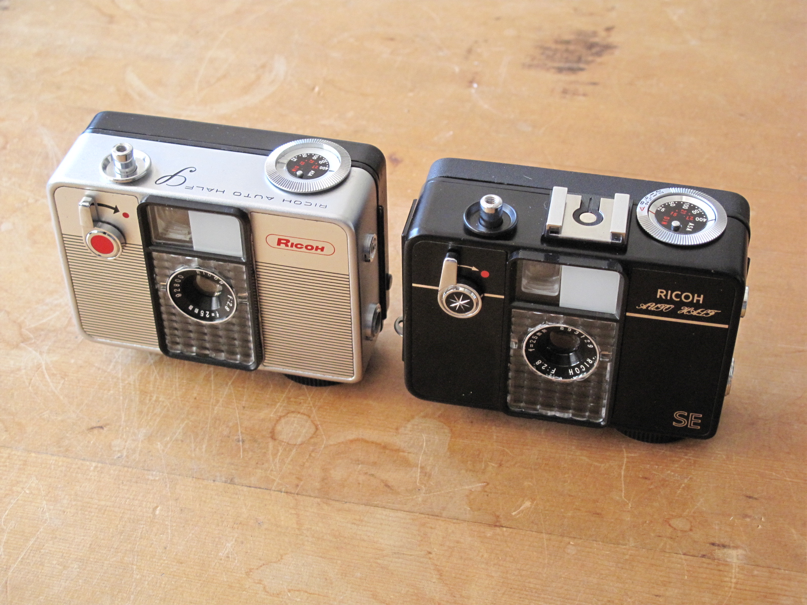 RICOH AUTOHALF SとSE | イエネコカメラ 名古屋市 中古フィルムカメラ