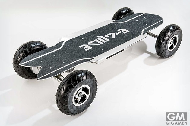 大きなタイヤとモータによるタフな電動スケボー E-GLIDE | GIGAMEN