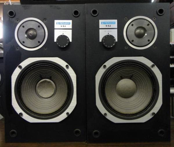 パイオニア・スピーカー入荷。 | 三共ブログ