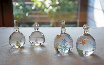 金津沙矢香さん：ガラスのおひな様 入荷しました。 | hagi