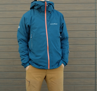 スキーや雪山ハイク等に使える【ストームパーカ】入荷してます♪ | 山