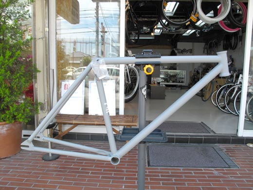 DURCUS ONE * NASTY FRAME入荷してます!! | シオカゼストアブログ