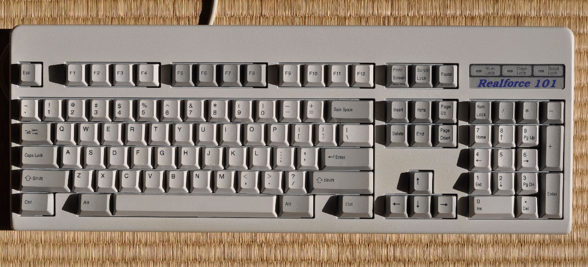 Realforce 101 東プレ 英語配列 キートップ洗浄済】Realforce 101 英語
