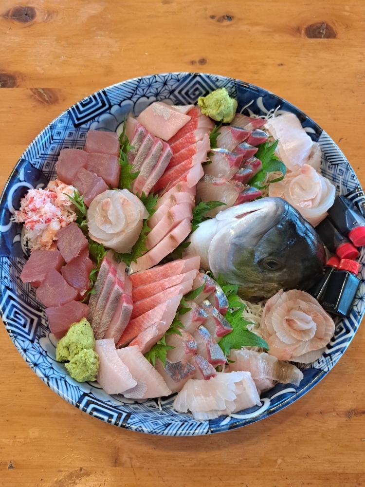 上刺身盛り合わせ皿のご紹介 | しとろにえのニュース | まいぷれ[津・松阪]