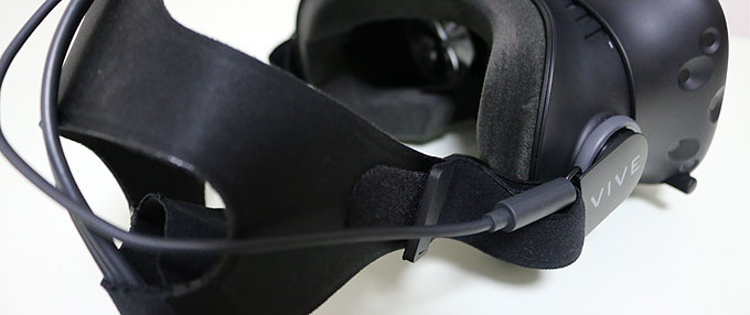 VRが快適になる「VIVE デラックス オーディオストラップ」レビュー