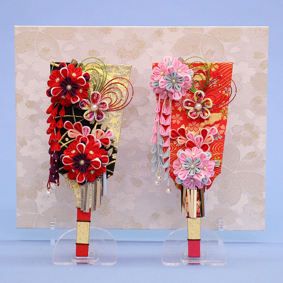 997号姉妹羽子板 出し飾り つまみかんざし羽子板セット 衝立付き