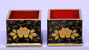 雛人形・雛道具火鉢 40号盛上（木製） – 寿鳳人形の東芸