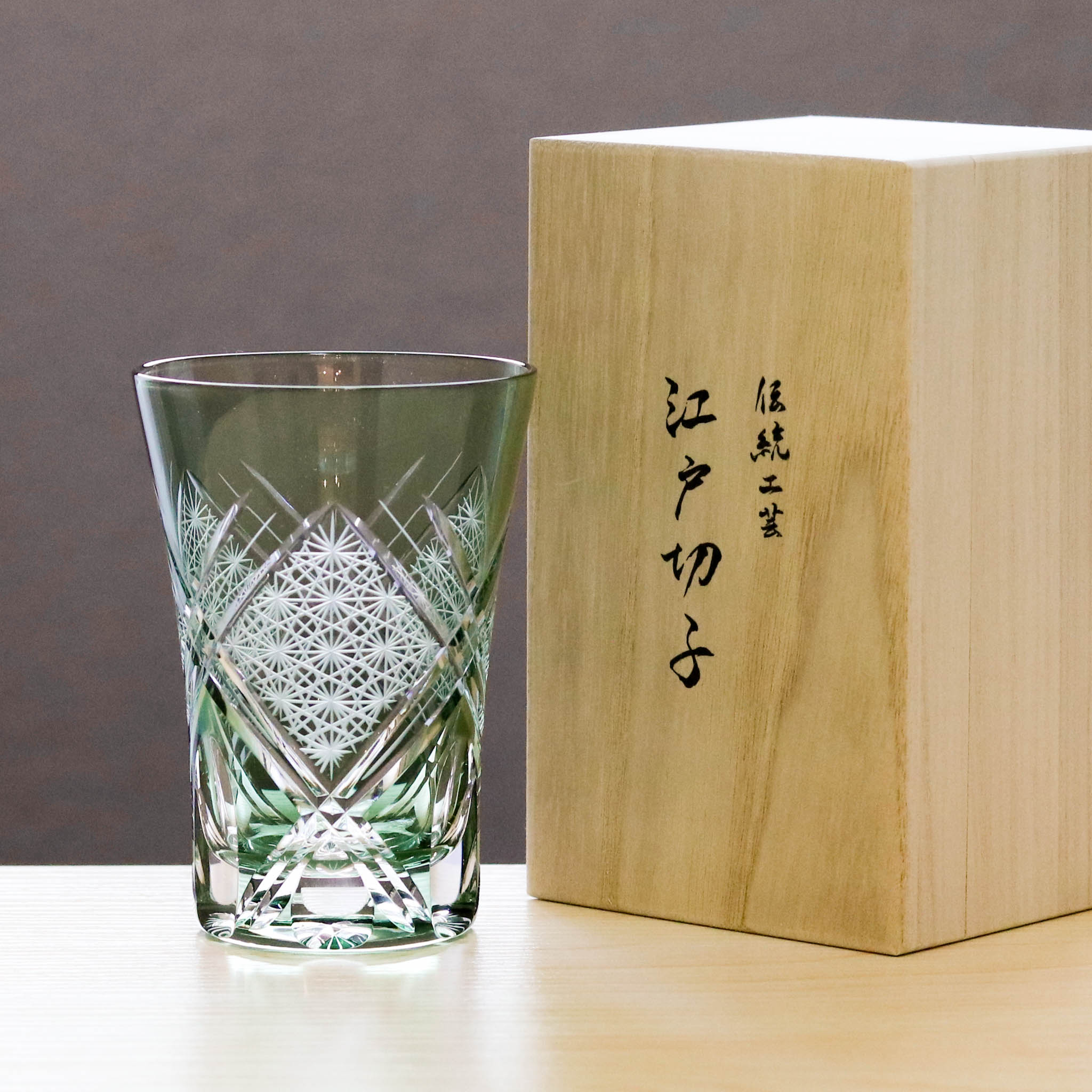 限定品！ 華硝製江戸切子ガラス ジュビロ磐田25周年記念プレート 限定