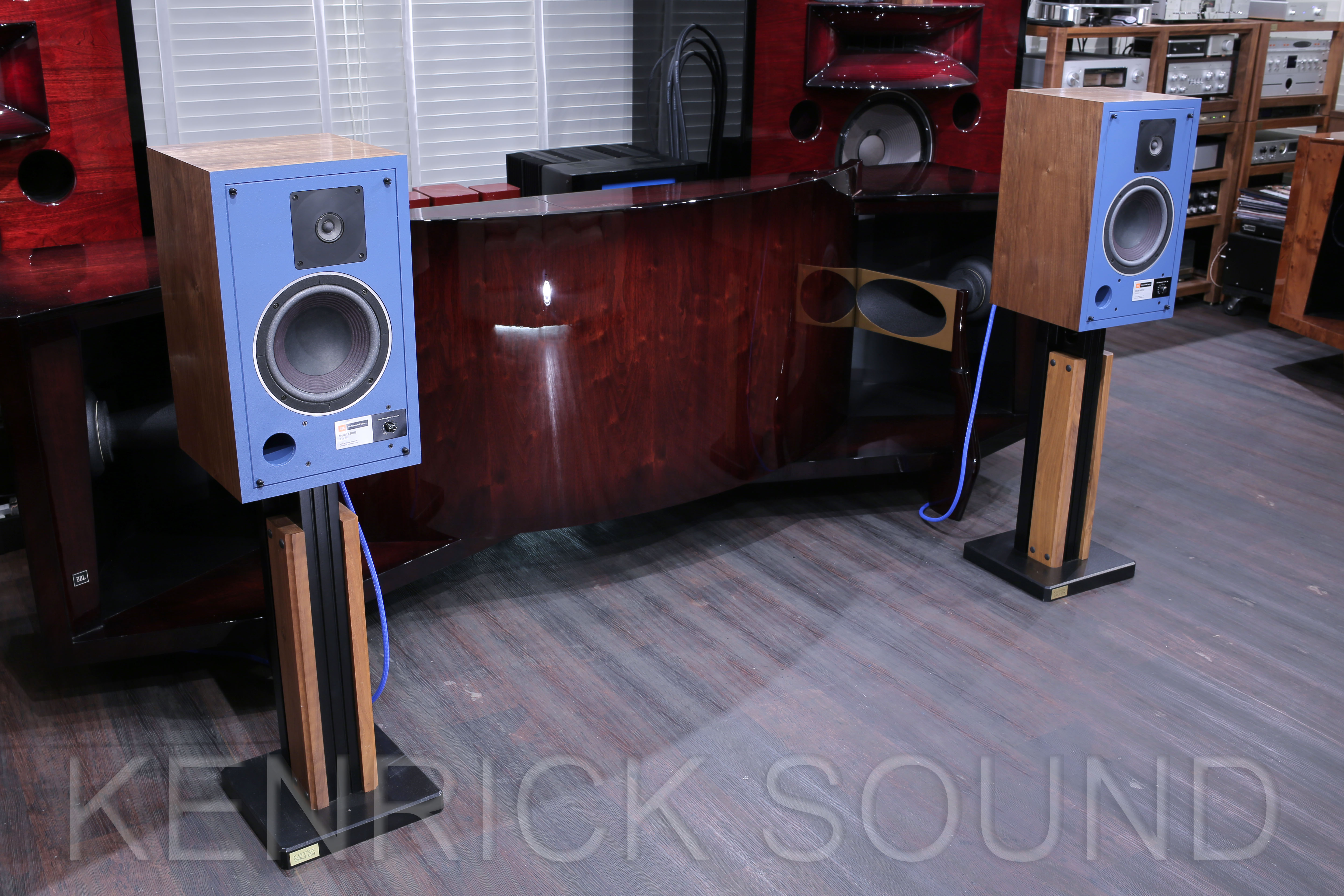 JBL 4301B 別格の音表現にチューン, トランス式ATT, 新品リコーン