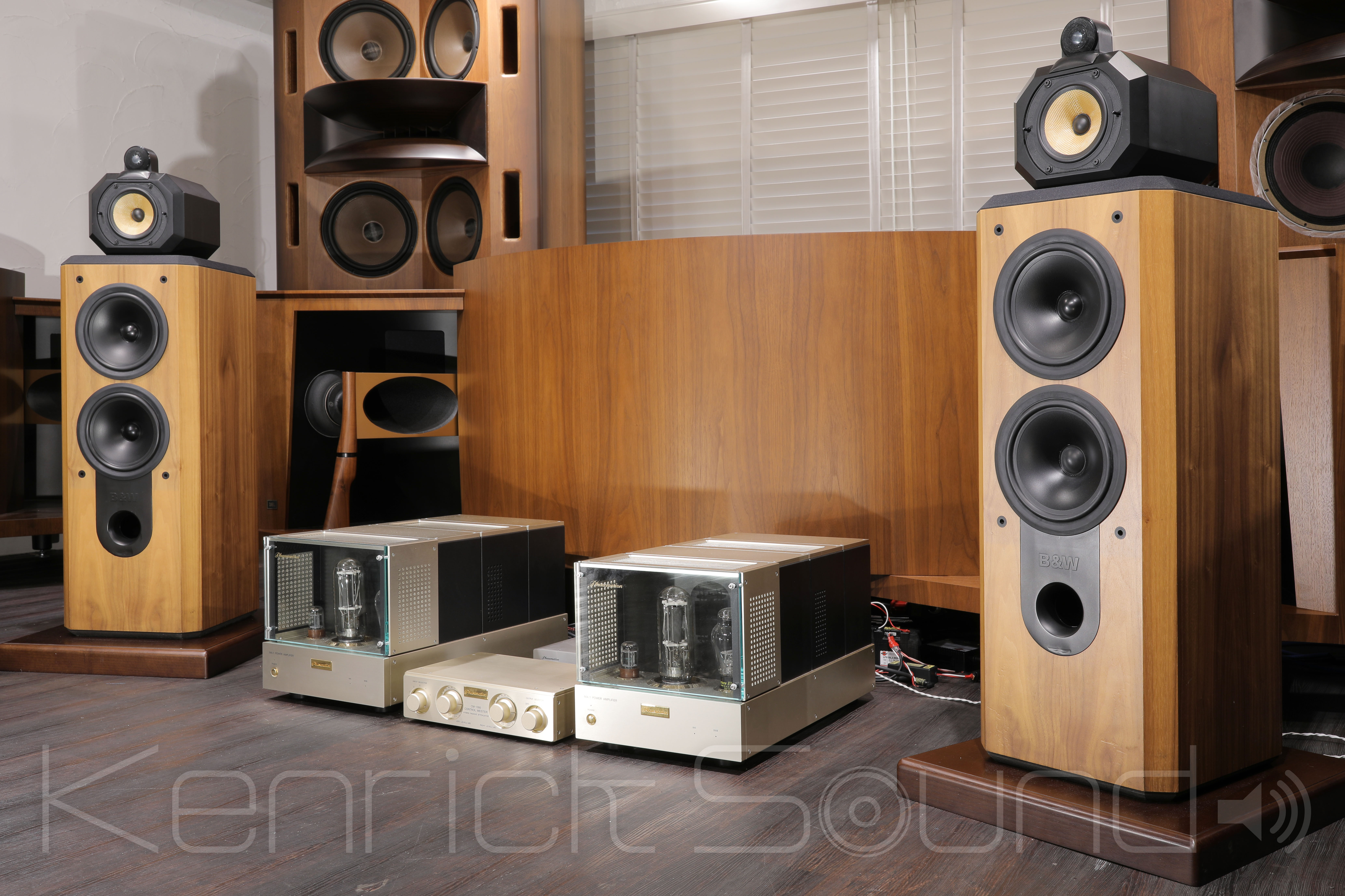 B&W Matrix 802 Series3 (M802S3) 3WAYバスレフ式フロア型スピーカー