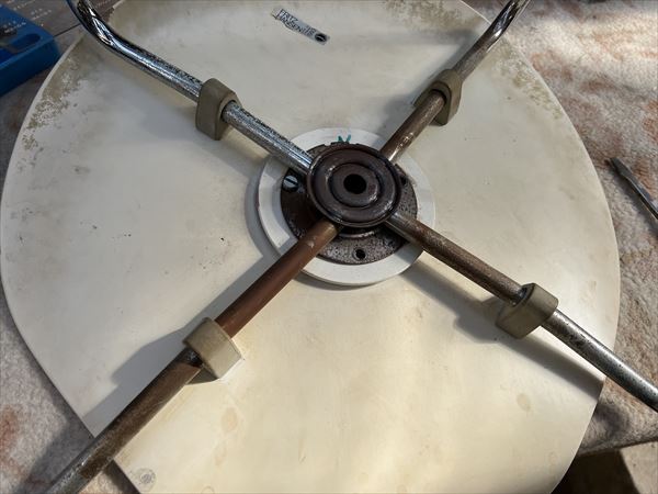 事例紹介(88) フリッツハンセン セブンチェアの修理 | 家具修理