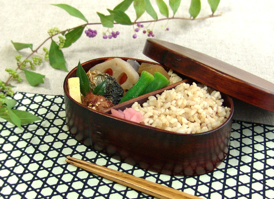 松野屋 すり漆丸小判弁当箱 小 （長野産） | くらし舎 本店