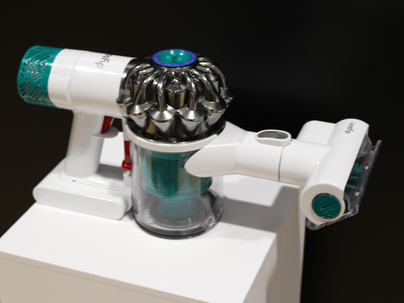 UVや振動、温風では不十分。ダイソンが布団クリーナーを投入 - 家電 Watch