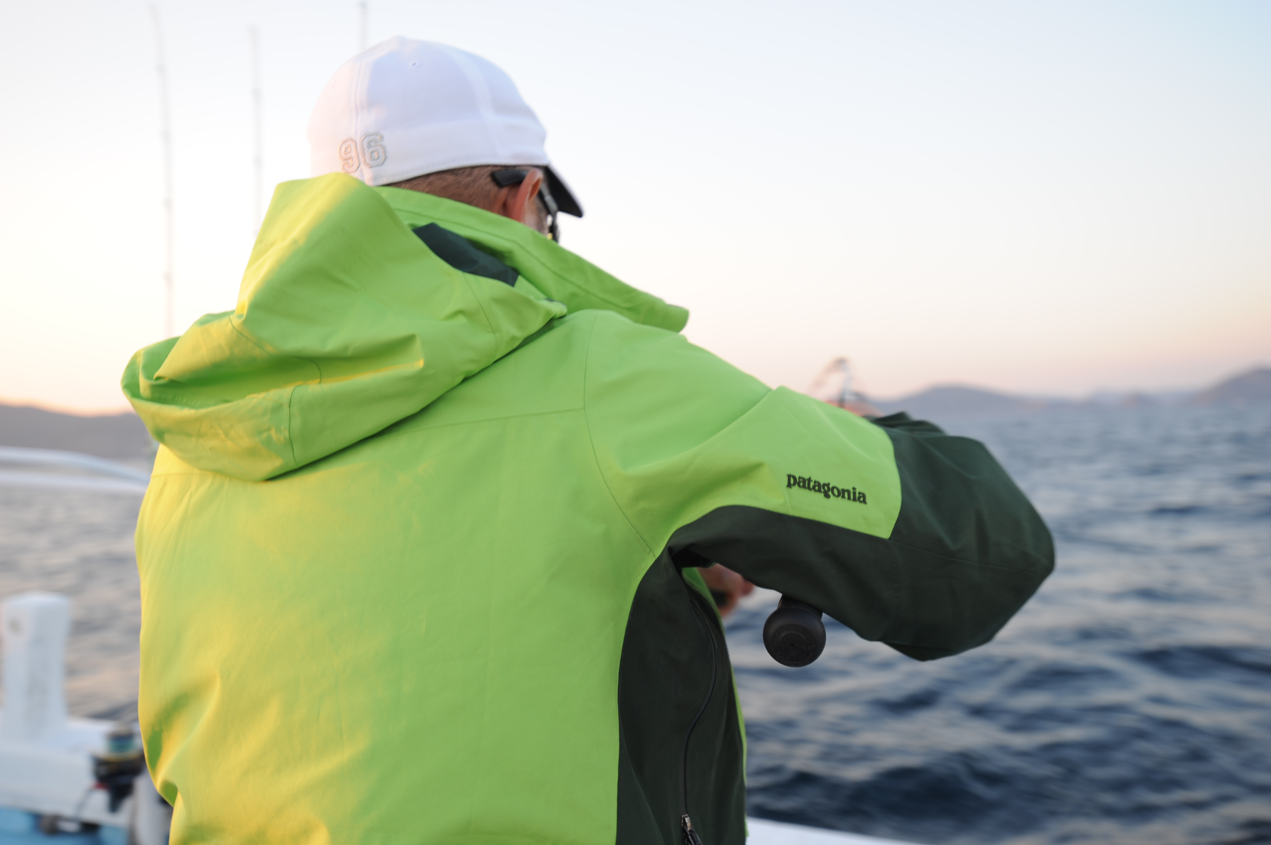 パウダー・ボウル・ジャケット、パンツ】秋から冬そして春。沖でこの