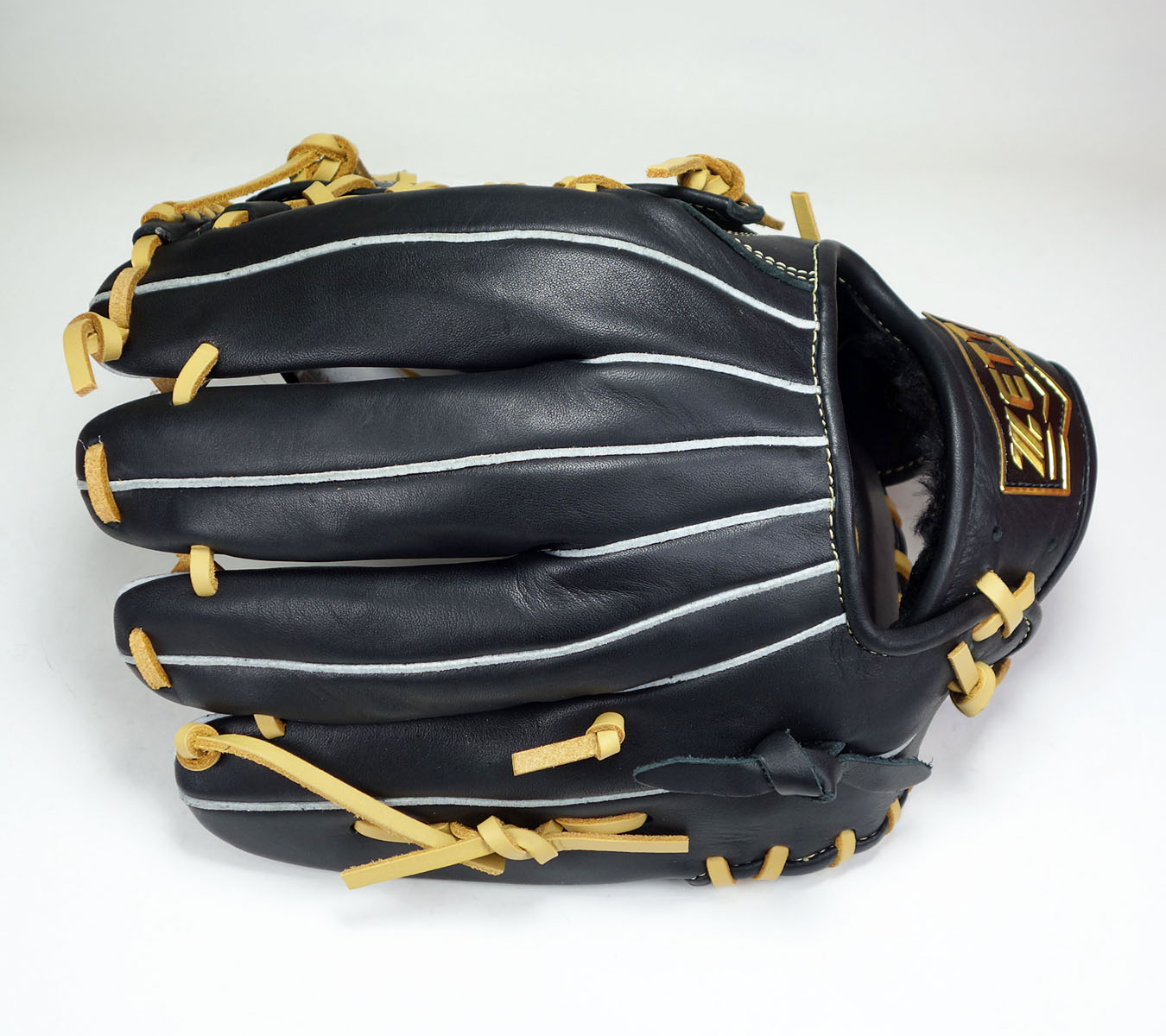 ゼット ソフトステア 軟式用グラブ オールラウンド用 BRGB35430（1932