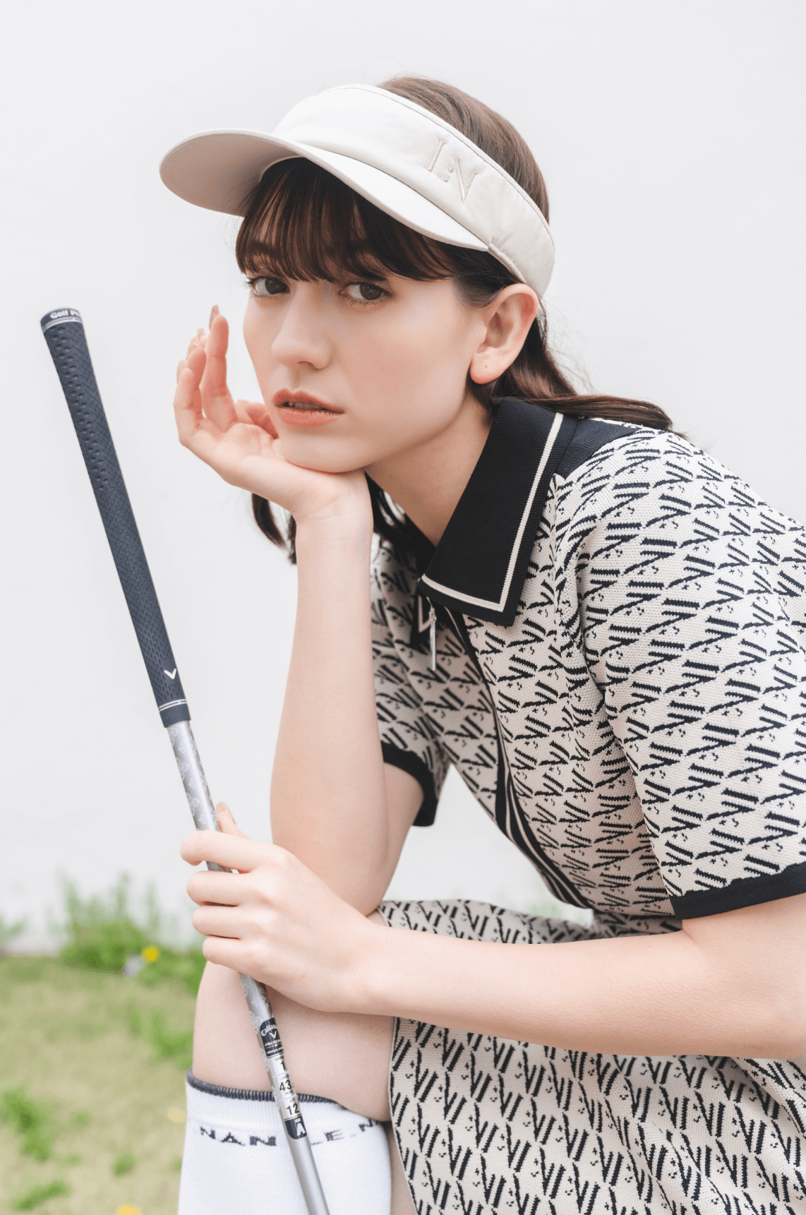 再販】Logo zip one-piece black – LE.NAN