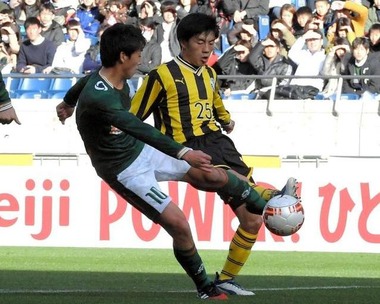 青森山田 vs 前橋育英 着用スパイクデータ 【第95回全国高校サッカー