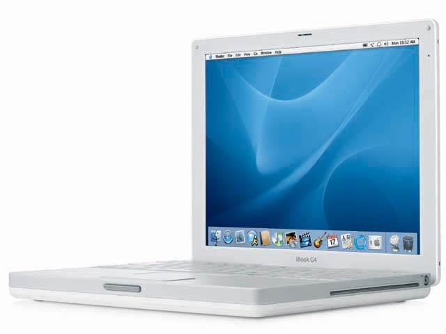 アップル、iBook G4に無線LANを標準装備