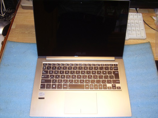 ASUS ZENBOOK UX31A 復活編｜パソコン修理工房