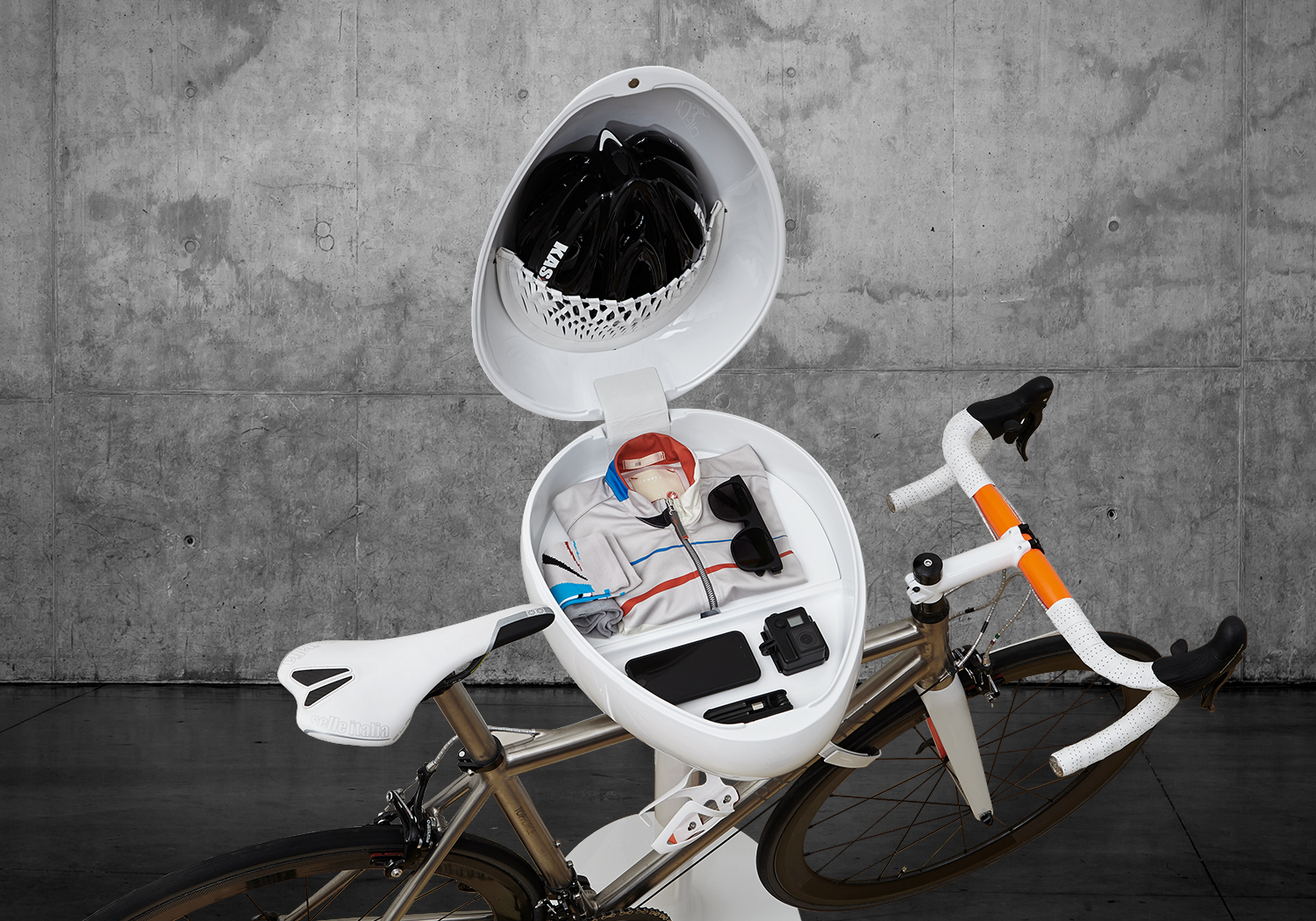 スポーツ自転車の室内保管がオシャレなインテリアになる