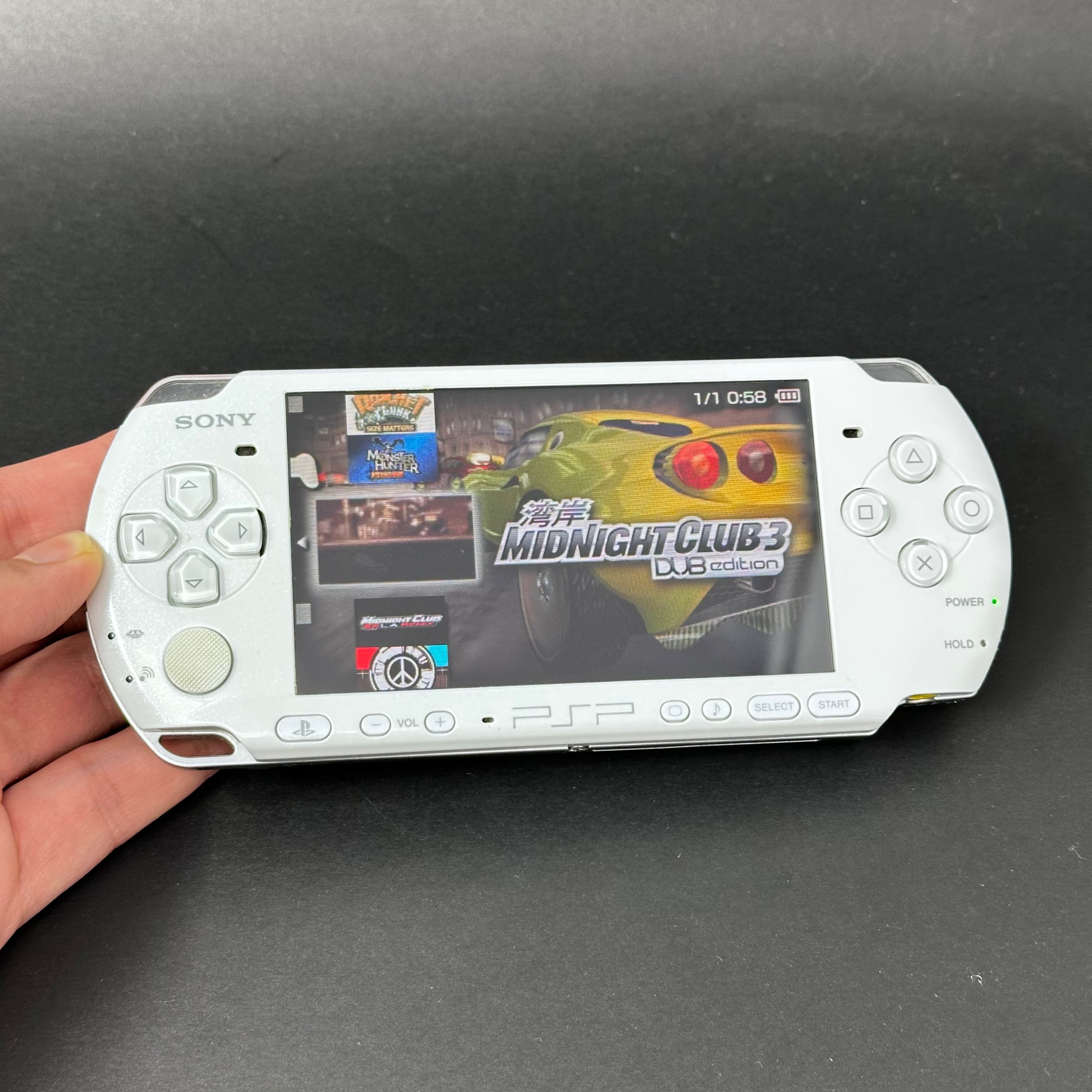 PSP 3000 (128GB) – 1050 Games | Pearl White – Pocket Gaming CA