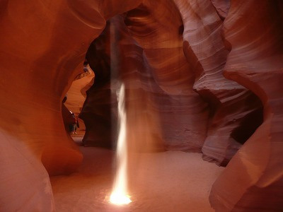 5/16 世界一赤い絶景「アンテロープケイブ」へ │ スラッシュワーカーズ