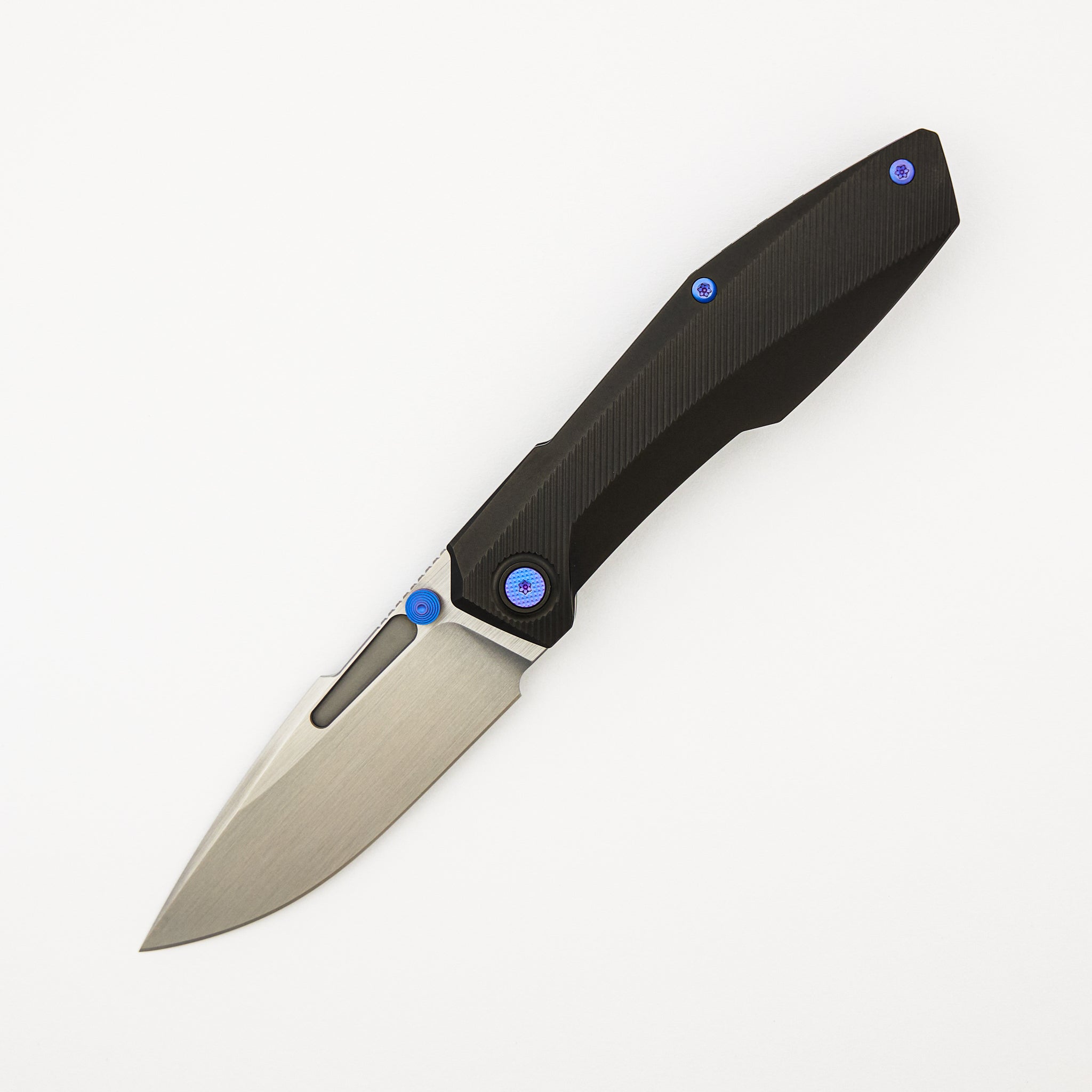 Raiden R2 - Milled Lines Titanium Black PVD Handle - Hand Rubbed Satin