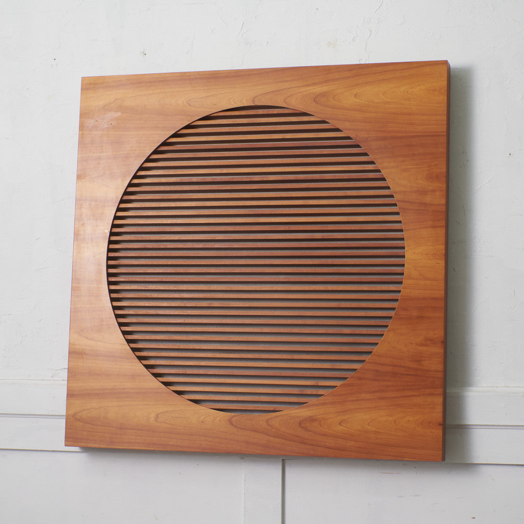 チェリー材 壁掛けCDラック｜ポラダ porada｜マルコナート & ザッパ