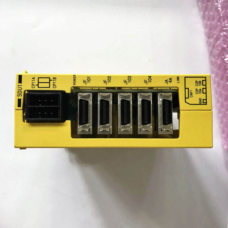 FANUC A02B-0323-C205 CNC機械 新品オリジナルI/Oボードモジュール