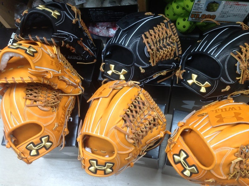 ついに入荷！アンダーアーマー内野手用グラブ（松田モデル） | ベース