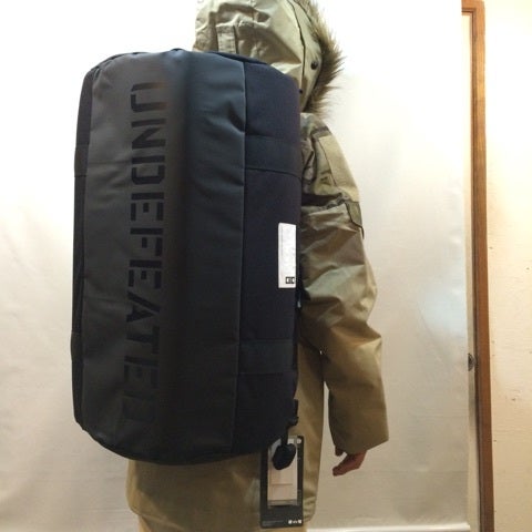 UNDEFEATED x Alpha x Burton コラボ ウェアー アーミースタイル
