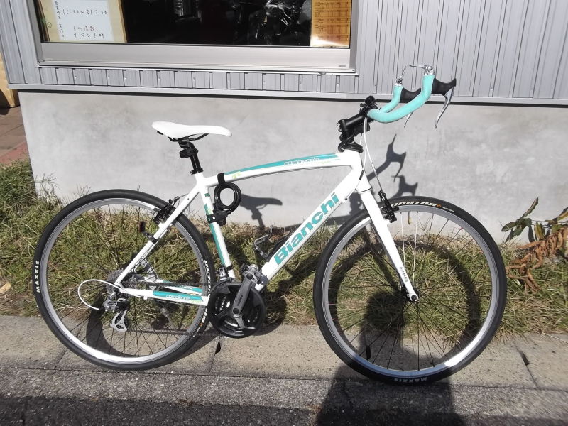 街で見て・・からのビアンキ カメレオンテ+ブルホーン（エビホーンじゃ