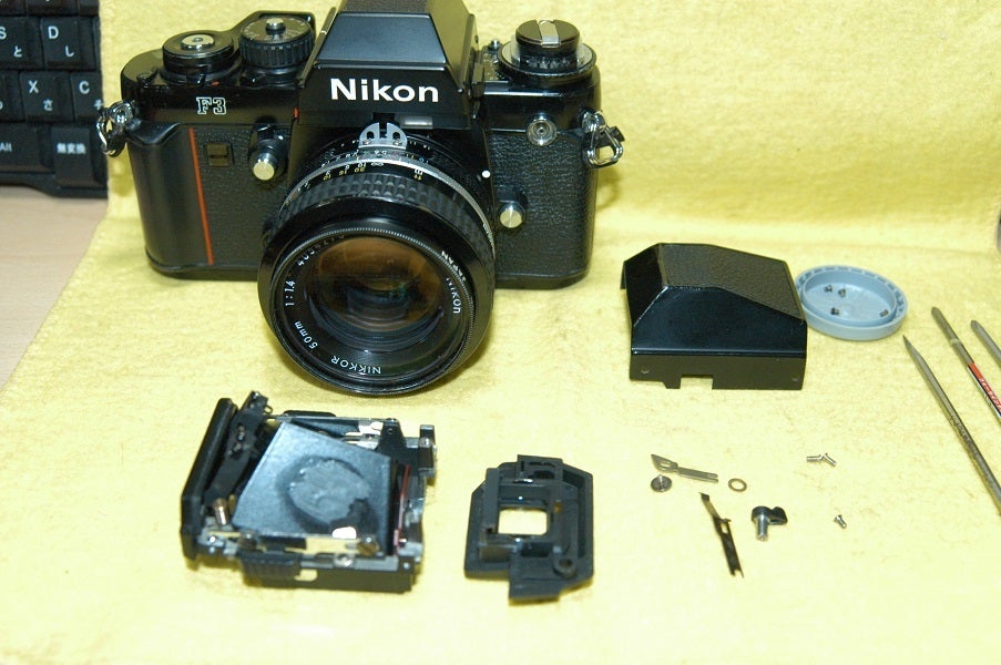 ニコンF3ファインダー清掃！ | ジオスブルーのブログ