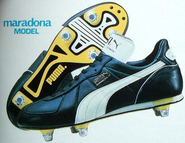 ☆ プーマ マラドーナ10 | 大人が懐かしむ昭和のサッカースパイク