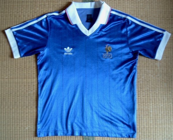 アディダス 1982年 フランス代表型ユニホーム 復刻版？ | 大人が