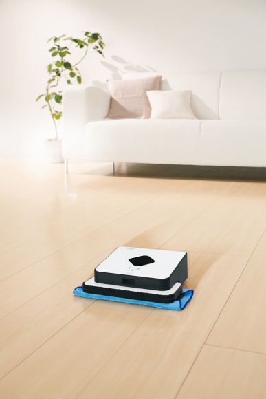 今度は床を拭きます！ 「ルンバ」のアイロボット社が、新ロボット