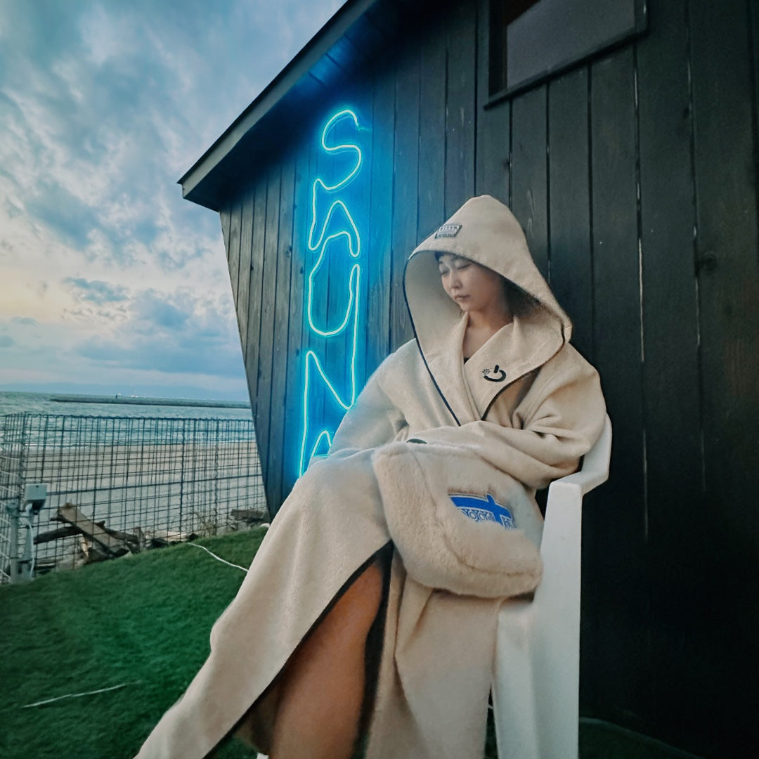 reboot gawn(サウナガウン[muta MARINEコラボ ]) – Steamers Beach