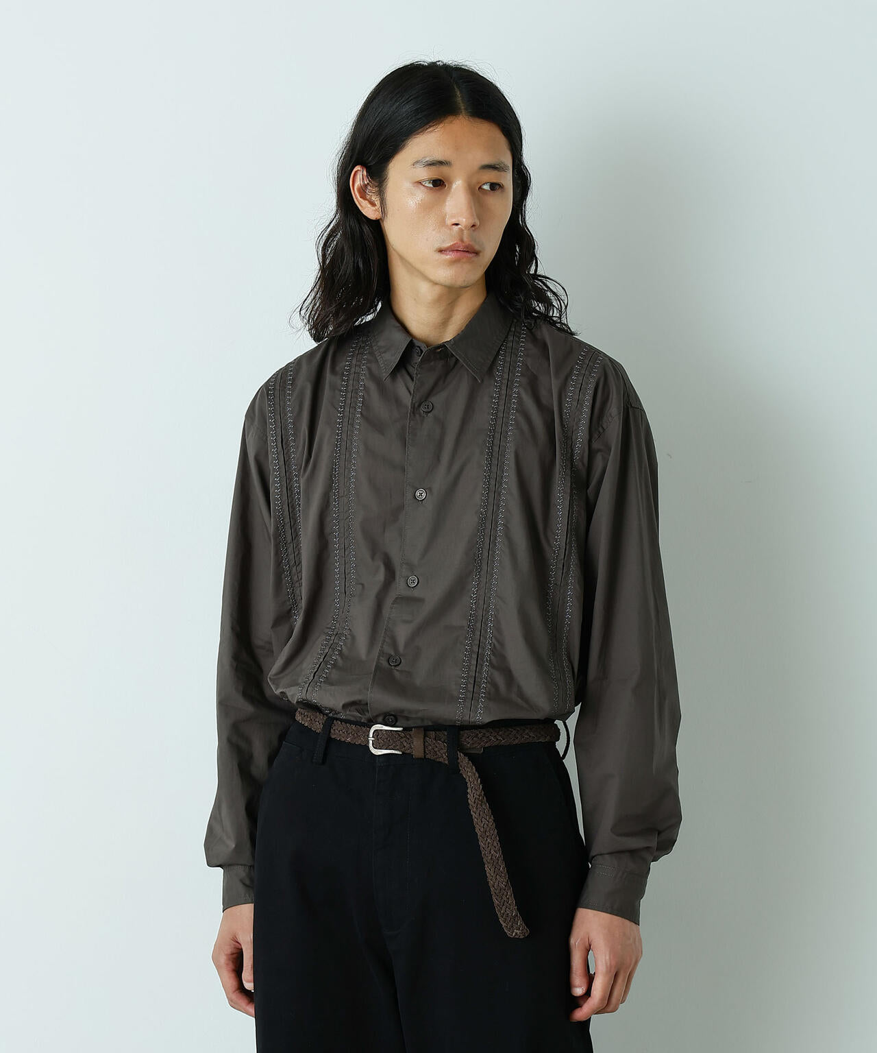 HOTEL LACE」デザインステッチロングスリーブシャツ