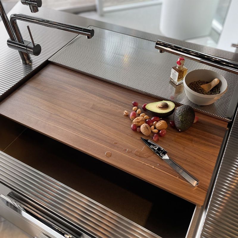 パラレロ760用ウォールナットカッティングボード｜ トーヨーキッチン