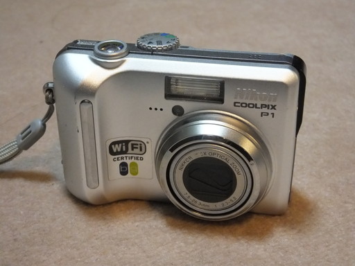 Nikon COOLPIX P1 - オールドデジカメを楽しもう！