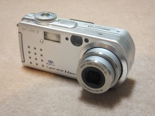 水中撮影40m SONY Cyber-shot DSC-P5 3.2メガピクセル News and